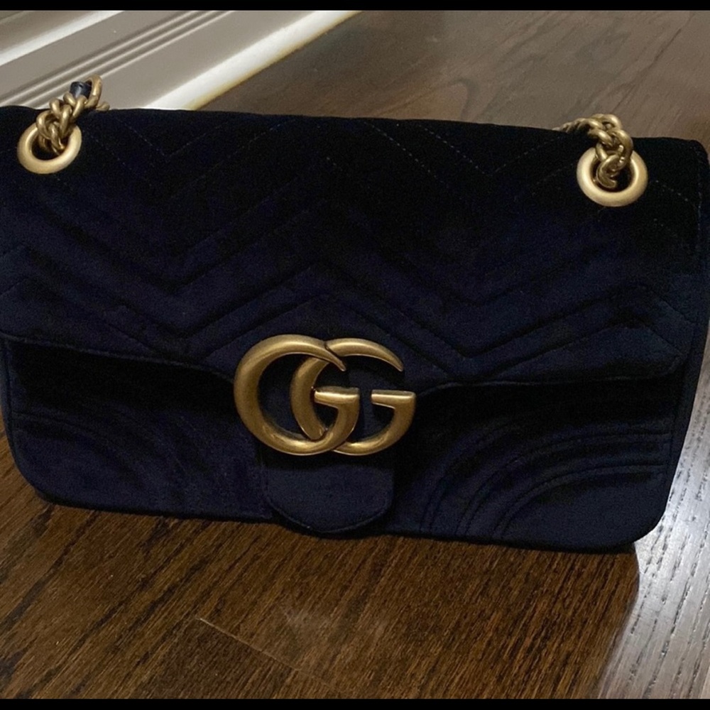 Gucci black velvet shoulder bag